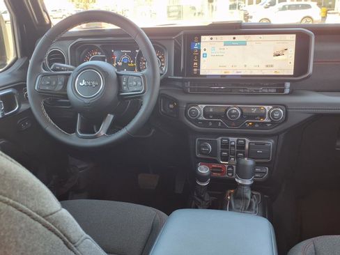 New 2025 Jeep Gladiator Rubicon w/ Safety Group image 10