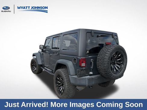 Used 2018 Jeep Wrangler Unlimited Sport w/ Connectivity Group image 8