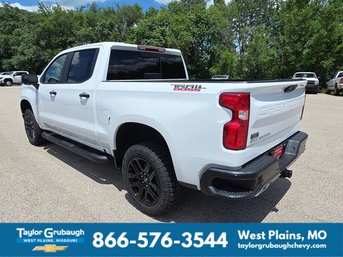 New 2026 Chevrolet Silverado 1500 LT Trail Boss w/ Safety Package AWD/4WD image 6