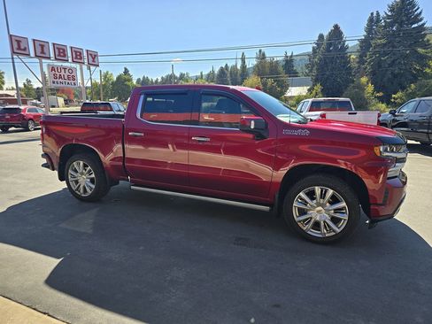 Used 2019 Chevrolet Silverado 1500 High Country image 3