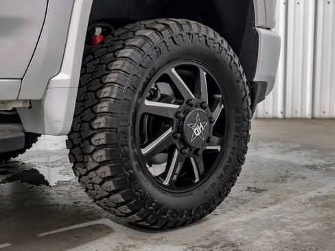 Used 2022 Chevrolet Silverado 3500 High Country image 64