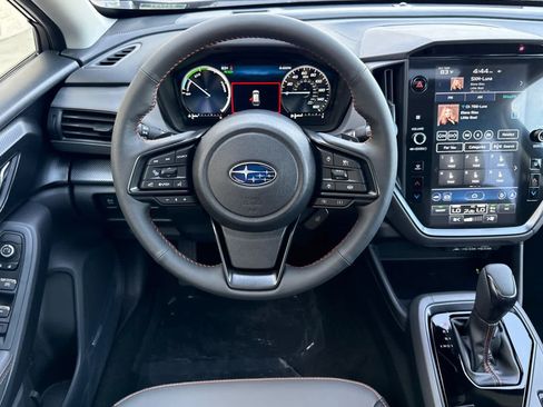 Used 2026 Subaru Crosstrek 2.5i Limited w/ Crosstrek Mirror Package AWD/4WD image 14