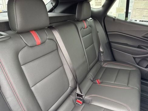 New 2026 Chevrolet Trax RS w/ Sunroof Package image 29