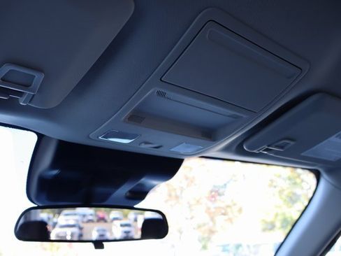 New 2025 Ford Maverick XL w/ Equipment Group 101A image 26