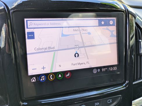 Used 2023 Chevrolet Traverse High Country image 33