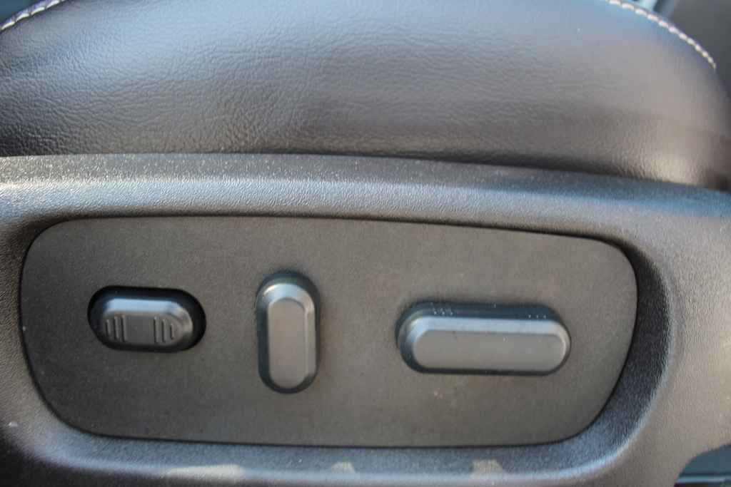 Used 2014 Ford Explorer Sport w/ Equipment Group 401A AWD/4WD image 35
