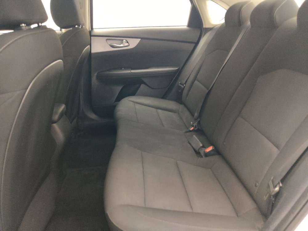 Used 2023 Kia Forte LXS w/ LXS Technology Package FWD image 18