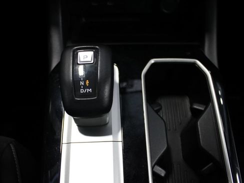 Used 2025 Mitsubishi Outlander SE AWD/4WD image 17