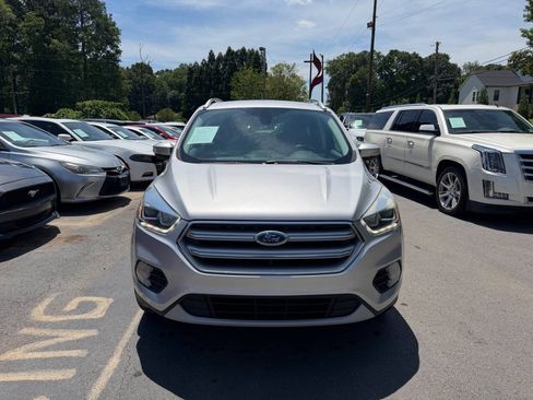 Used 2017 Ford Escape Titanium FWD image 2