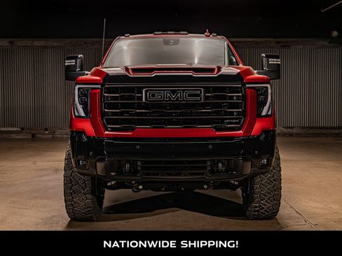 Used 2025 GMC Sierra 2500 AT4X AWD/4WD image 4