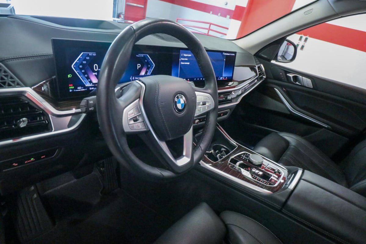 Used 2026 BMW X7 xDrive40i AWD/4WD image 13
