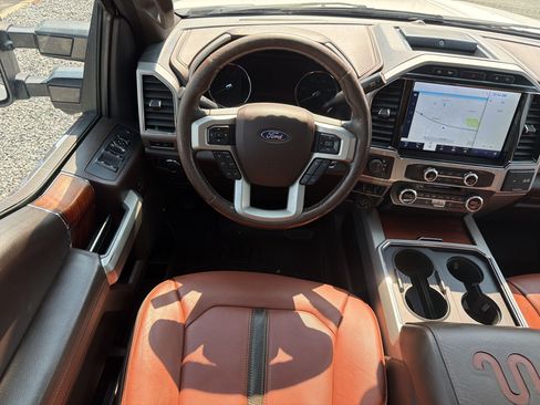 Used 2022 Ford F450 King Ranch w/ King Ranch Ultimate Package AWD/4WD image 28