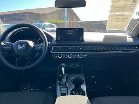 Certified 2023 Honda Civic EX image 13