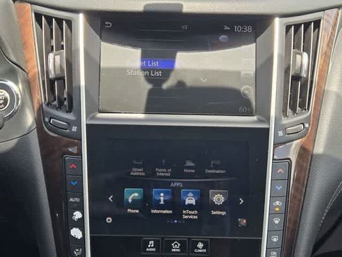 Used 2018 INFINITI Q50 Luxe w/ Essential Package (3.0T Luxe) RWD image 15
