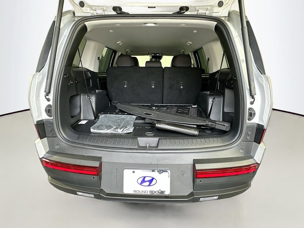 Certified 2026 Hyundai Santa Fe SE FWD image 25