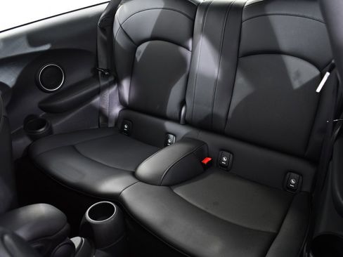 Used 2014 MINI Cooper S image 16