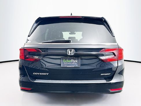 Used 2023 Honda Odyssey Sport image 7