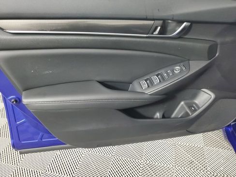 Used 2022 Honda Accord Sport image 18