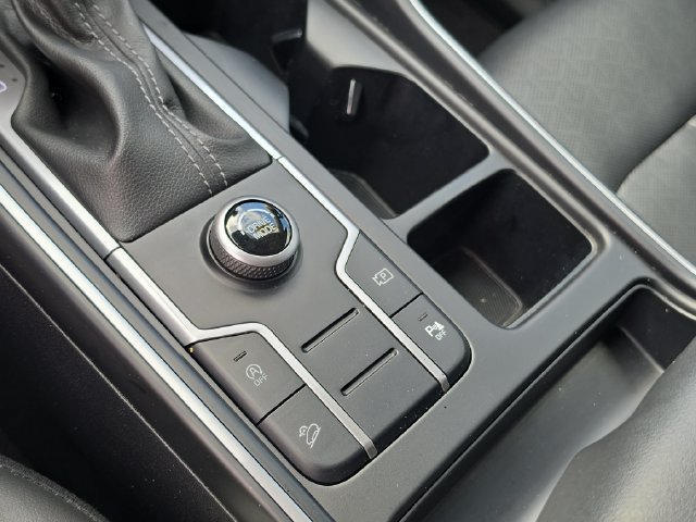 Certified 2023 Kia Sorento S FWD image 29