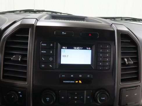 Used 2021 Ford F250 XL w/ Power Equipment Group RWD image 10
