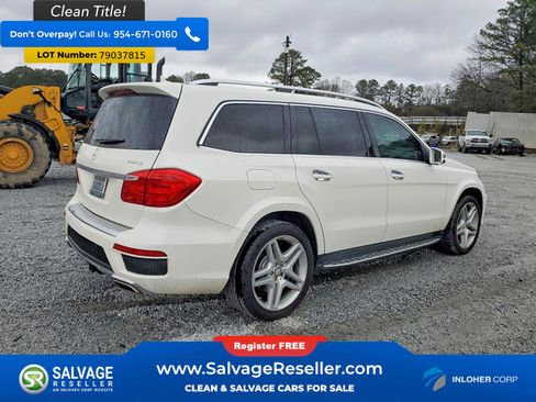 Used 2015 Mercedes-Benz GL 550 4MATIC image 4