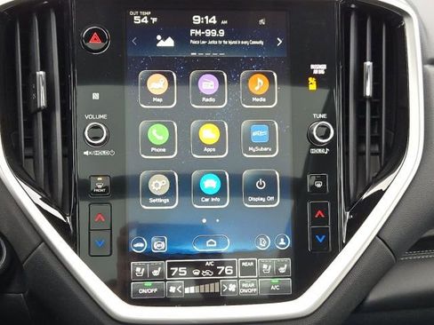 Used 2023 Subaru Ascent Touring image 3