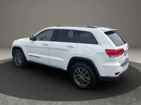 Used 2017 Jeep Grand Cherokee Limited AWD/4WD image 3