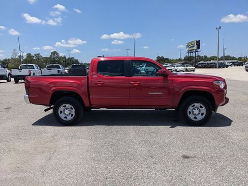 Used 2023 Toyota Tacoma SR5 RWD image 3