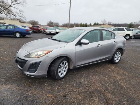 Used 2011 MAZDA MAZDA3 i Sport image 10