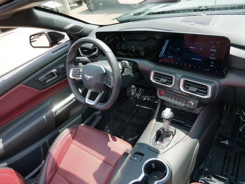 Used 2024 Ford Mustang GT Premium RWD image 9