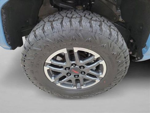Used 2026 Toyota Tacoma TRD Sport RWD image 9