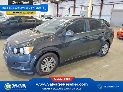 Used 2014 Chevrolet Sonic LT FWD image 1