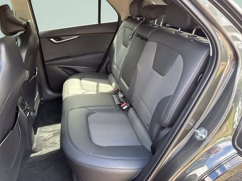New 2026 Kia Niro Wind FWD image 16