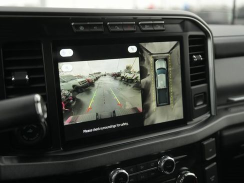 Used 2024 Ford F350 Platinum w/ FX4 Off-Road Package image 26