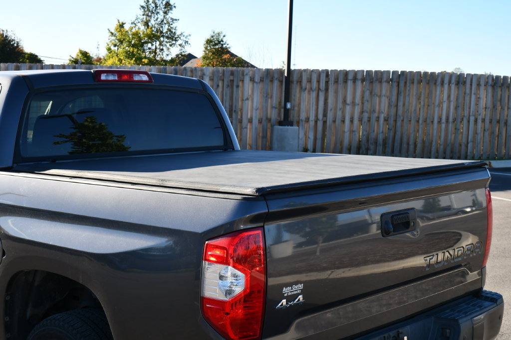 Used 2015 Toyota Tundra Limited w/ Limited Premium Package AWD/4WD image 13