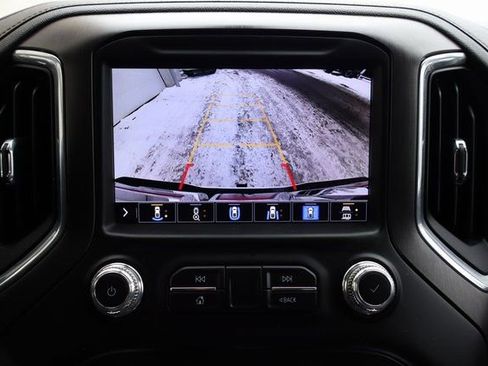 Used 2023 GMC Sierra 3500 AT4 w/ AT4 Preferred Package image 9