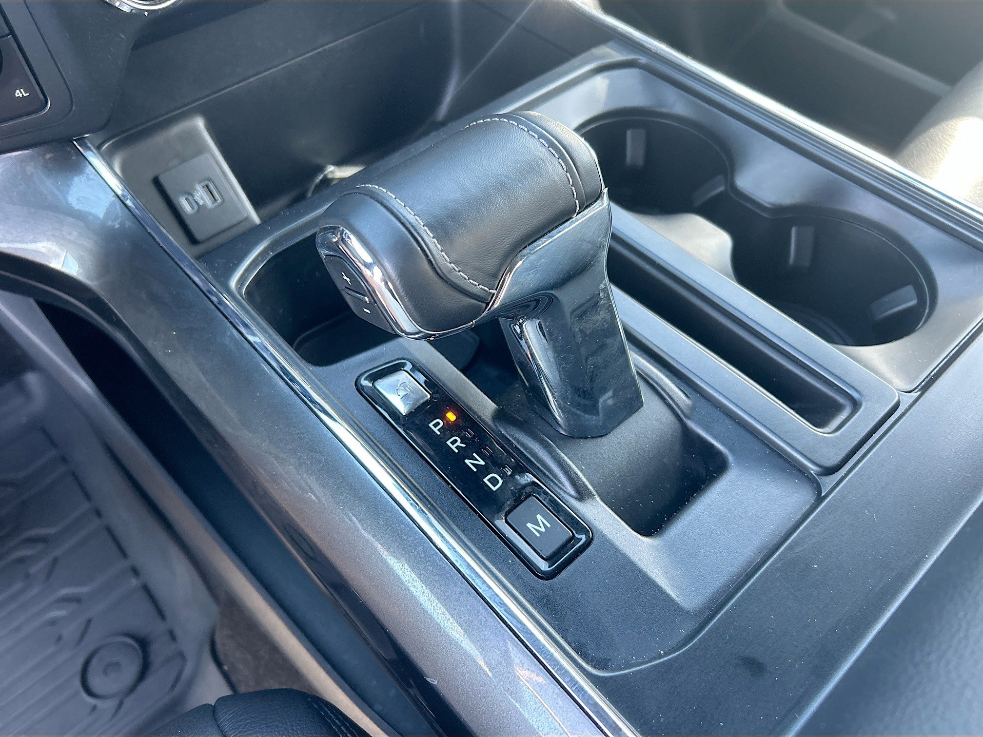 Used 2022 Ford F150 XLT w/ Equipment Group 302A High AWD/4WD image 16
