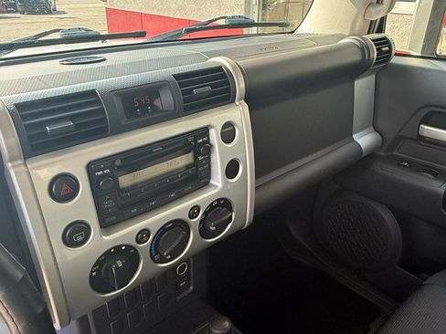 Used 2008 Toyota FJ Cruiser 4WD image 20