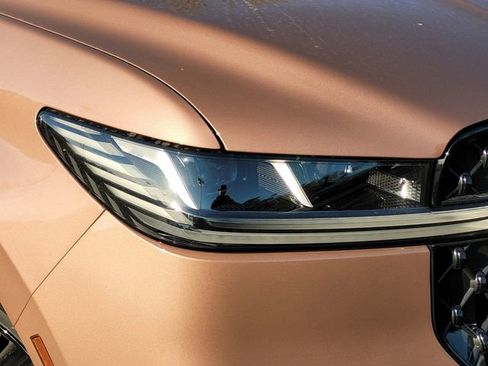 New 2025 Lincoln Navigator Black Label image 10