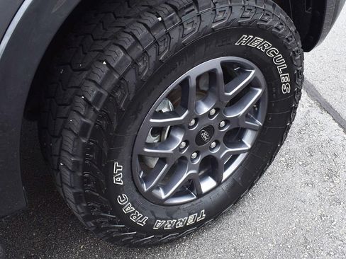 Used 2024 Ford Ranger XLT w/ FX4 Off-Road Package AWD/4WD image 12