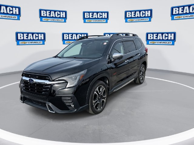 Used 2023 Subaru Ascent Touring AWD/4WD image 4