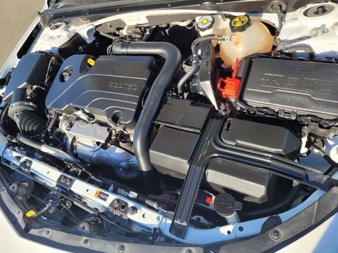 Used 2023 Chevrolet Malibu LT image 9