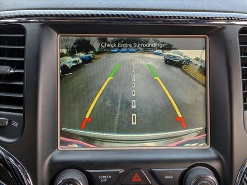 Used 2017 Jeep Grand Cherokee Overland image 14