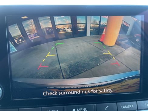 Used 2024 Nissan Altima 2.5 SV image 13