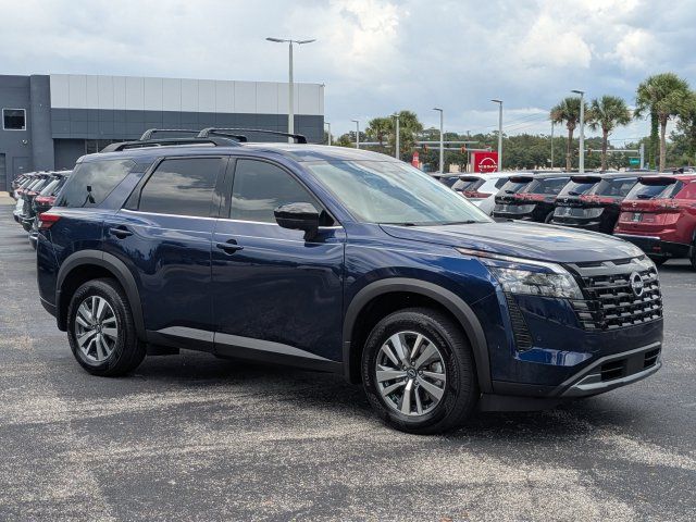 New 2026 Nissan Pathfinder SL AWD/4WD image 2