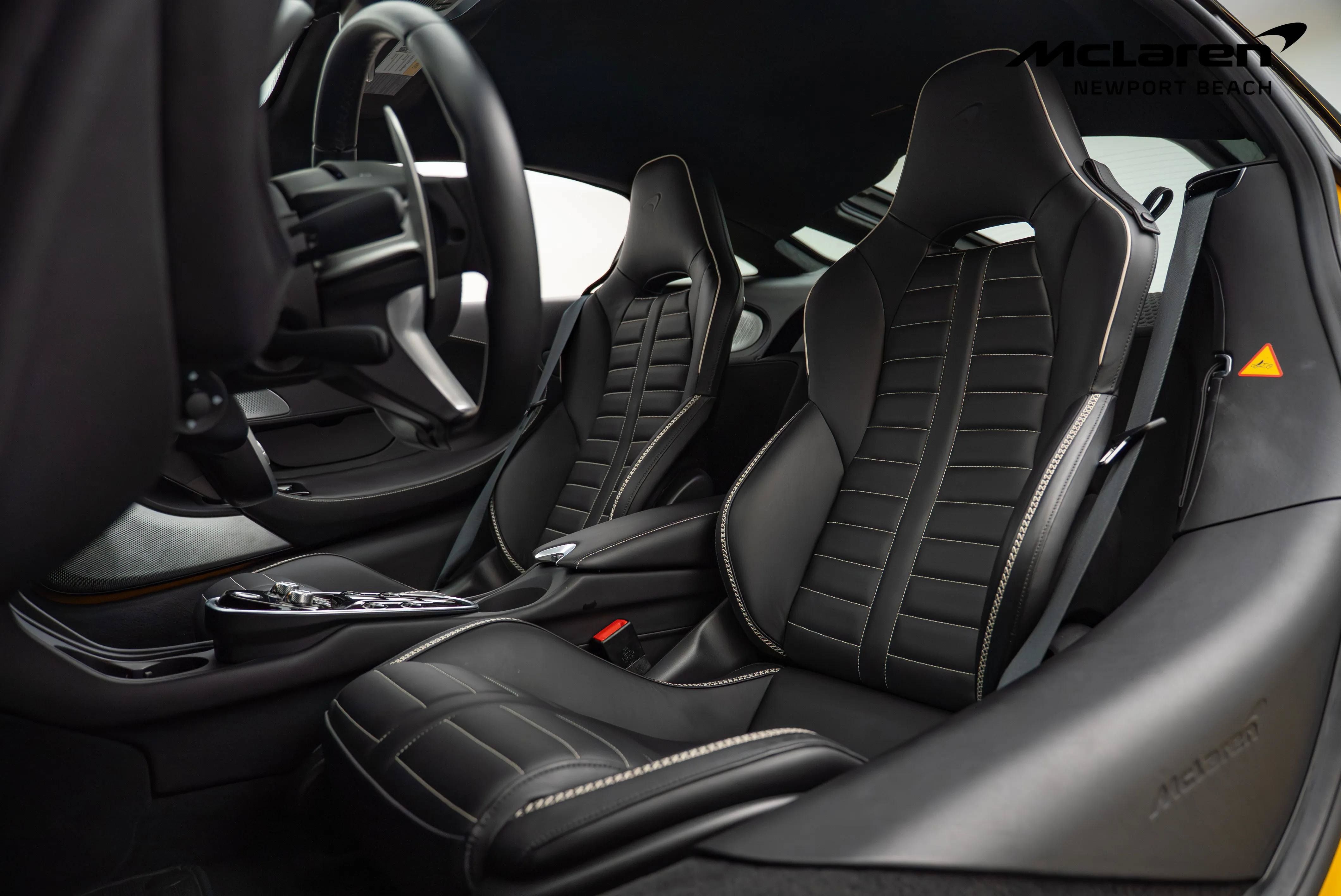 Used 2025 McLaren GTS RWD image 9