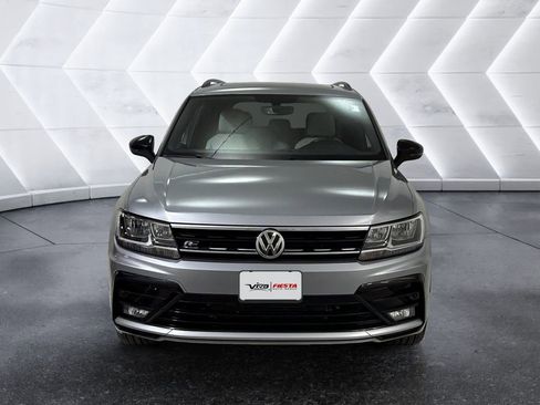 Used 2021 Volkswagen Tiguan SE R-Line image 2
