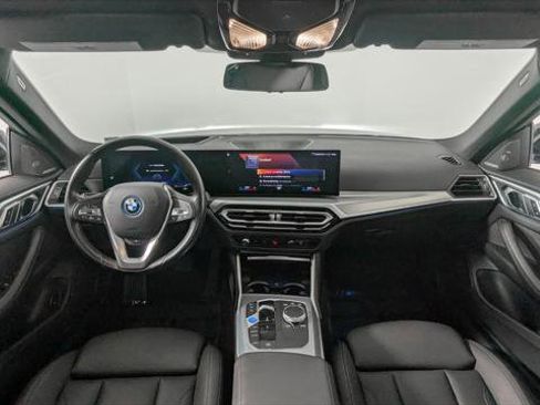 Used 2023 BMW i4 eDrive35 RWD image 26
