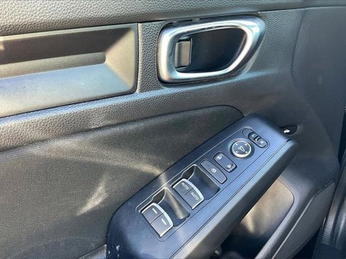 Used 2023 Honda Civic Sport image 36