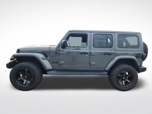 Used 2021 Jeep Wrangler Unlimited Sahara AWD/4WD image 5